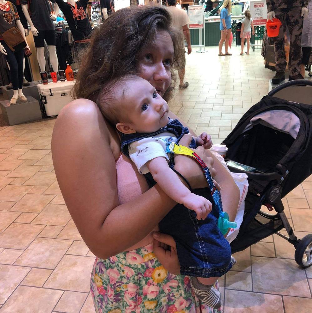 Meet your Posher, Amanda